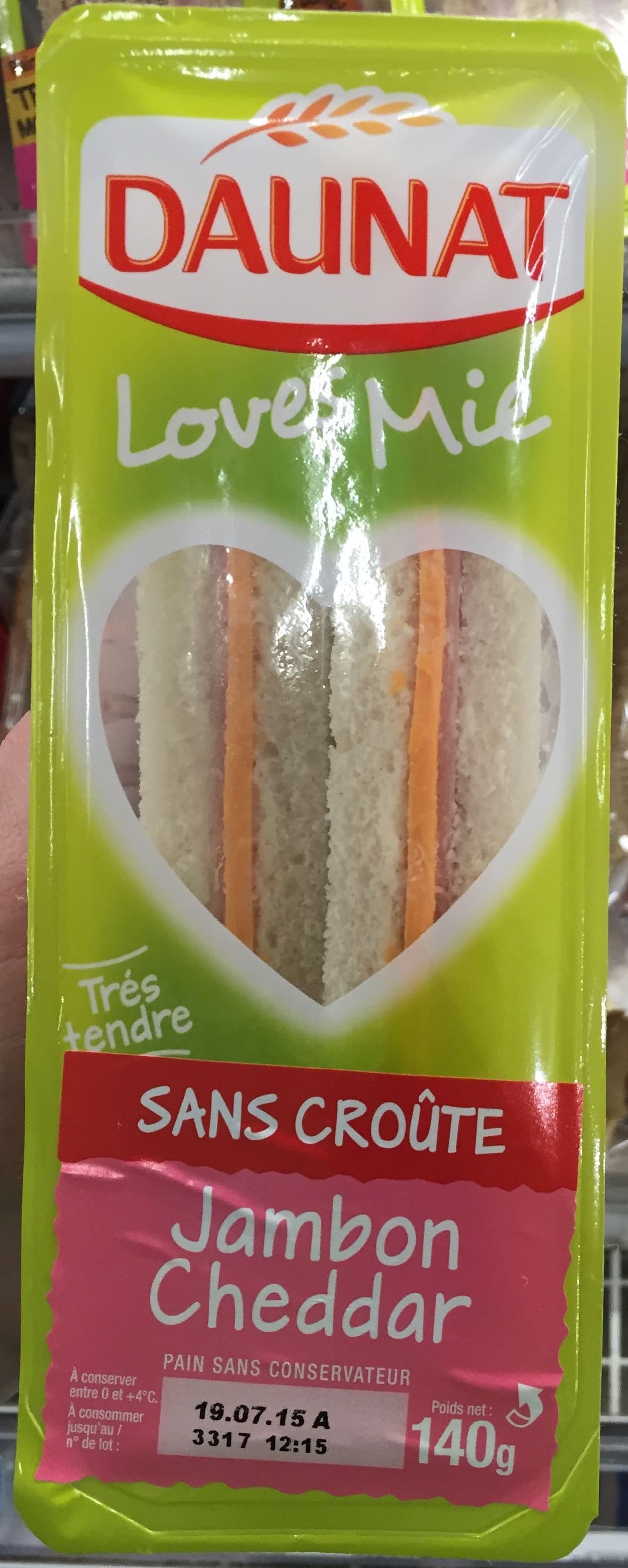 Daunat Love Mie Jambon Cheddar packshot