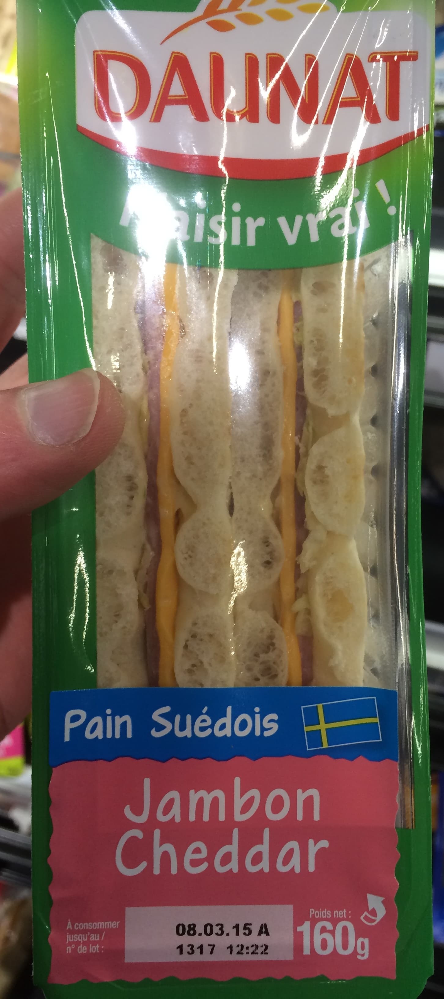 Daunat Pain Suédois Jambon Cheddar packshot