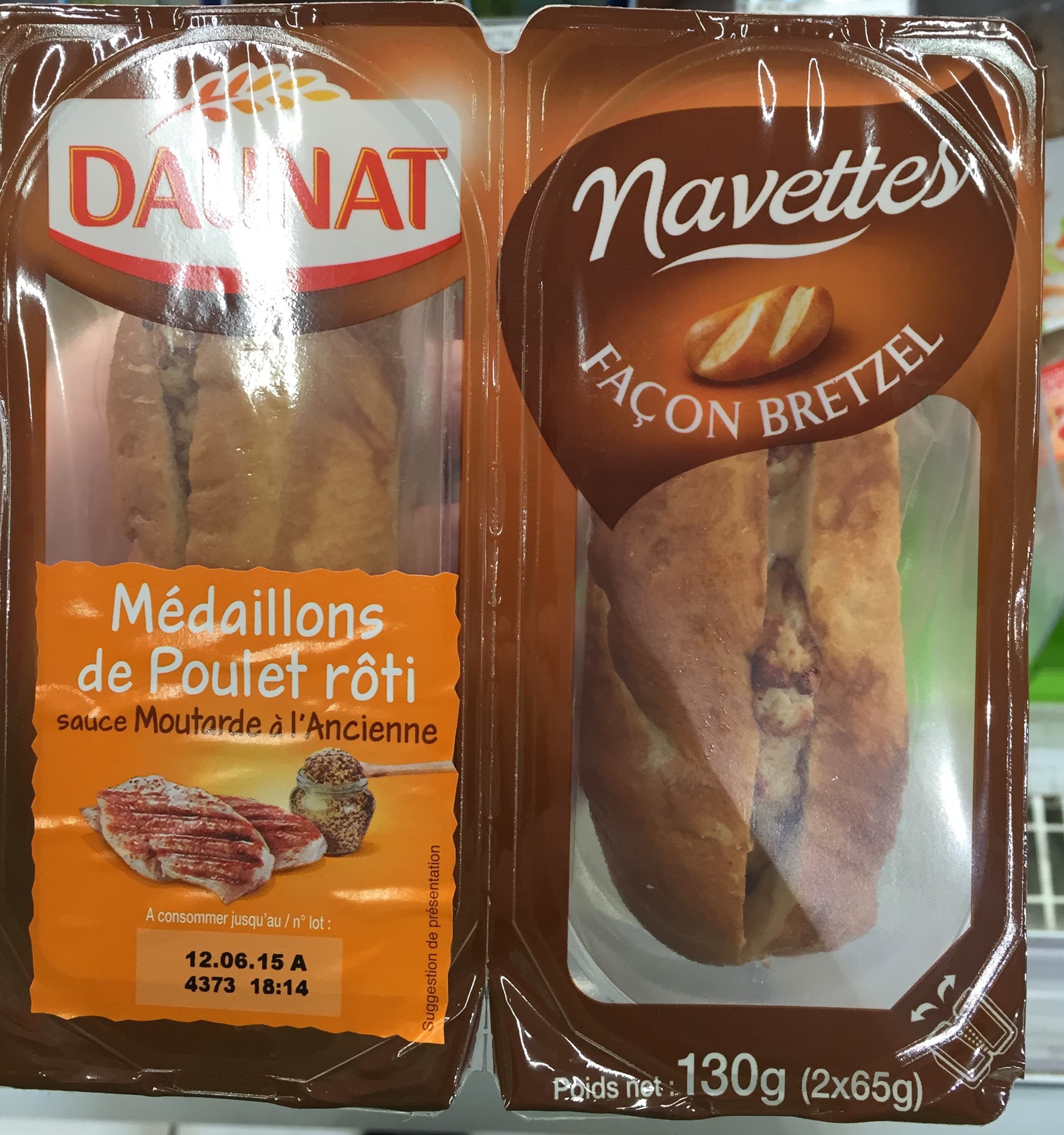 Daunat Navettes façon Bretzel Médaillons de Poulet rôti sauce Moutarde à l'Ancienne packshot