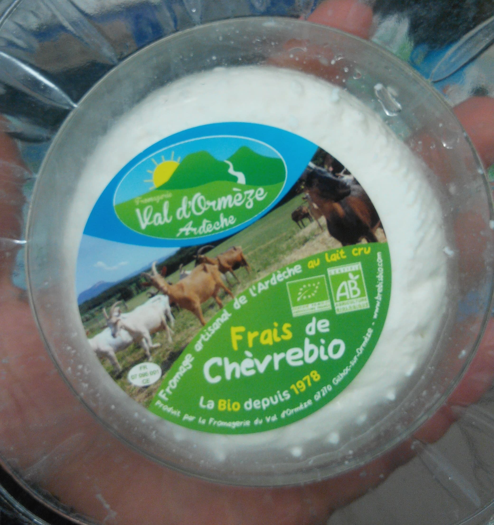 Fromagerie du Val d'Ormèze Frais de chèvre bio packshot