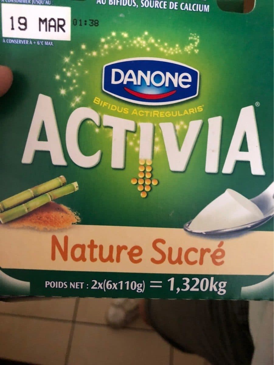 Activia Yaourt activia au bifidus nature sucré packshot