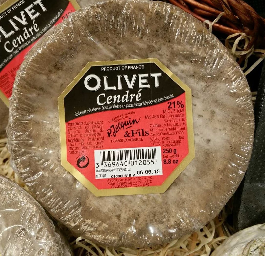 Fromagerie Jacquin & Fils Olivet cendré (21% MG) packshot