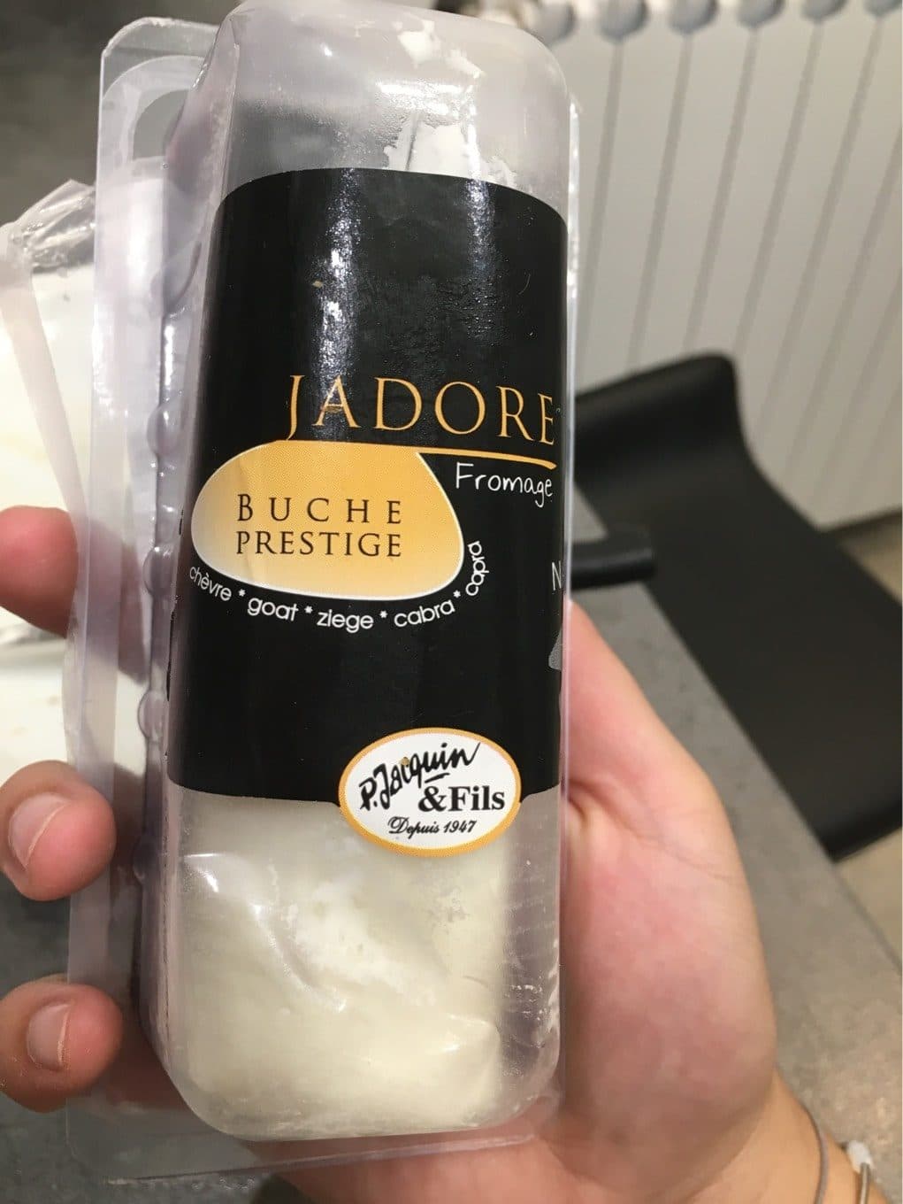 P. Jacquin et Fils Bûchette Chevre Nature packshot