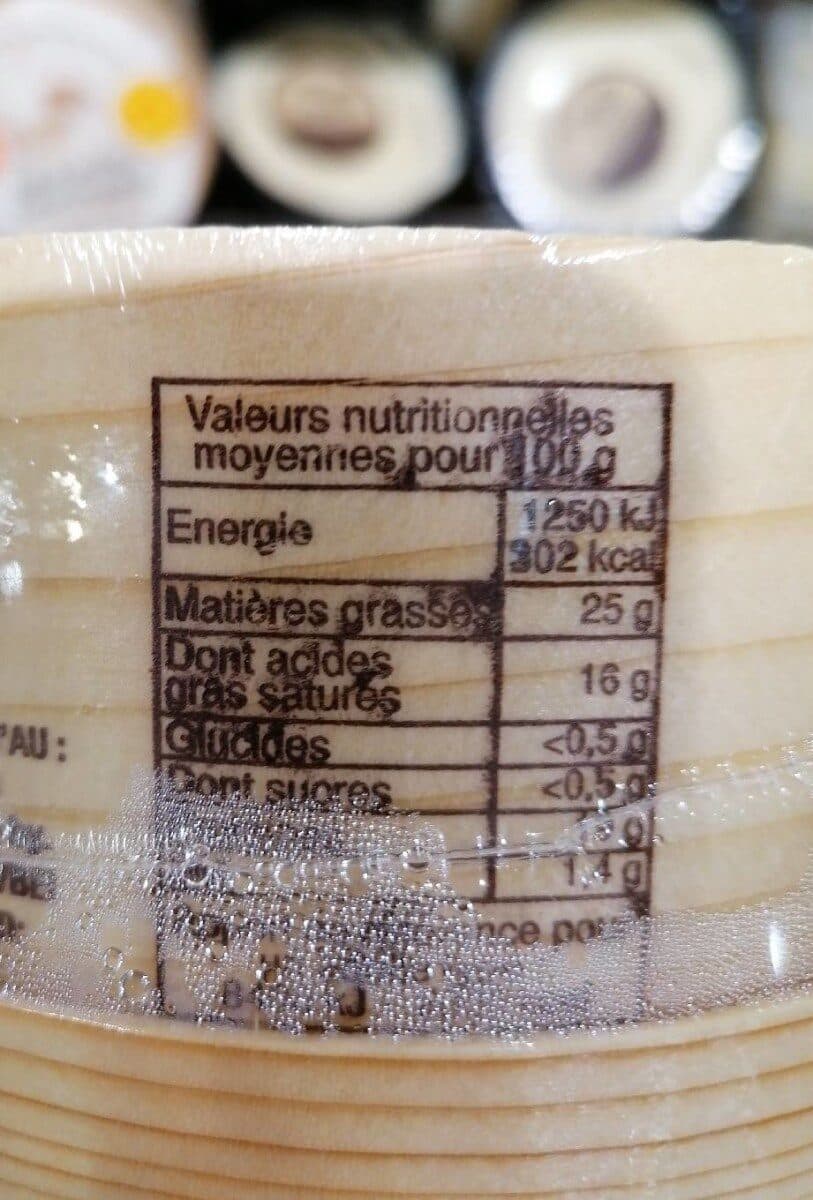 Frutière Guy Rième Mont d'Or ou Vacherin du Haut-Doux AOP au lait cru packshot
