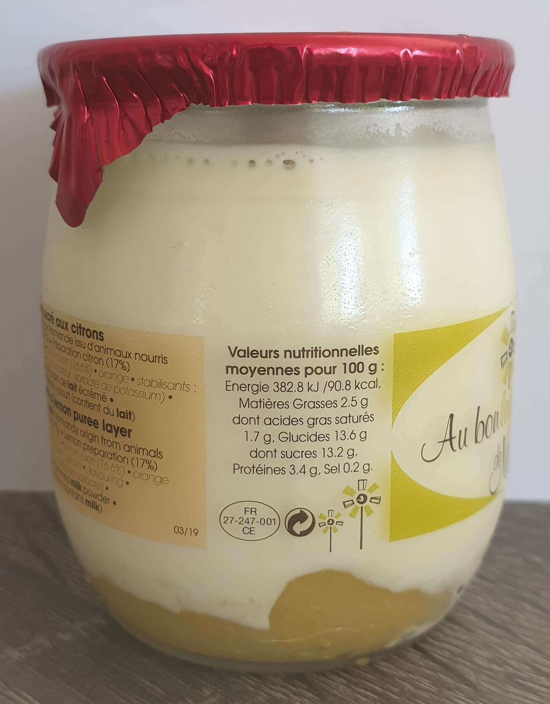 Ferme Des Peupliers Yaourt sucré aux citron Au bon lait de nos vache de Normandie packshot