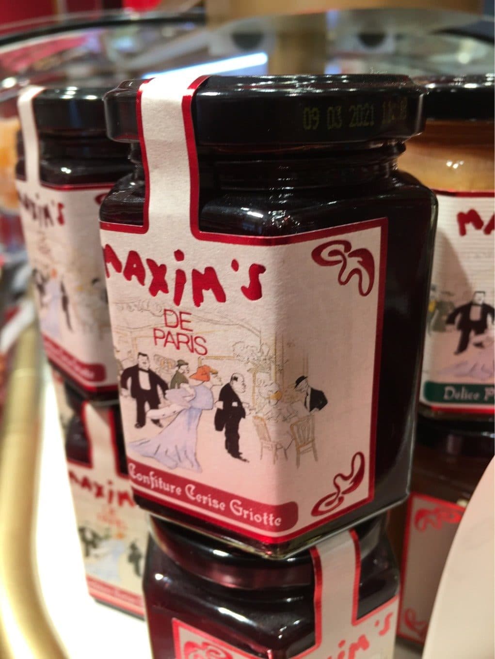 Maxim's Morello Cherry Preserve packshot