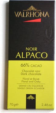 Valrhona Noir Alpaco 66% packshot