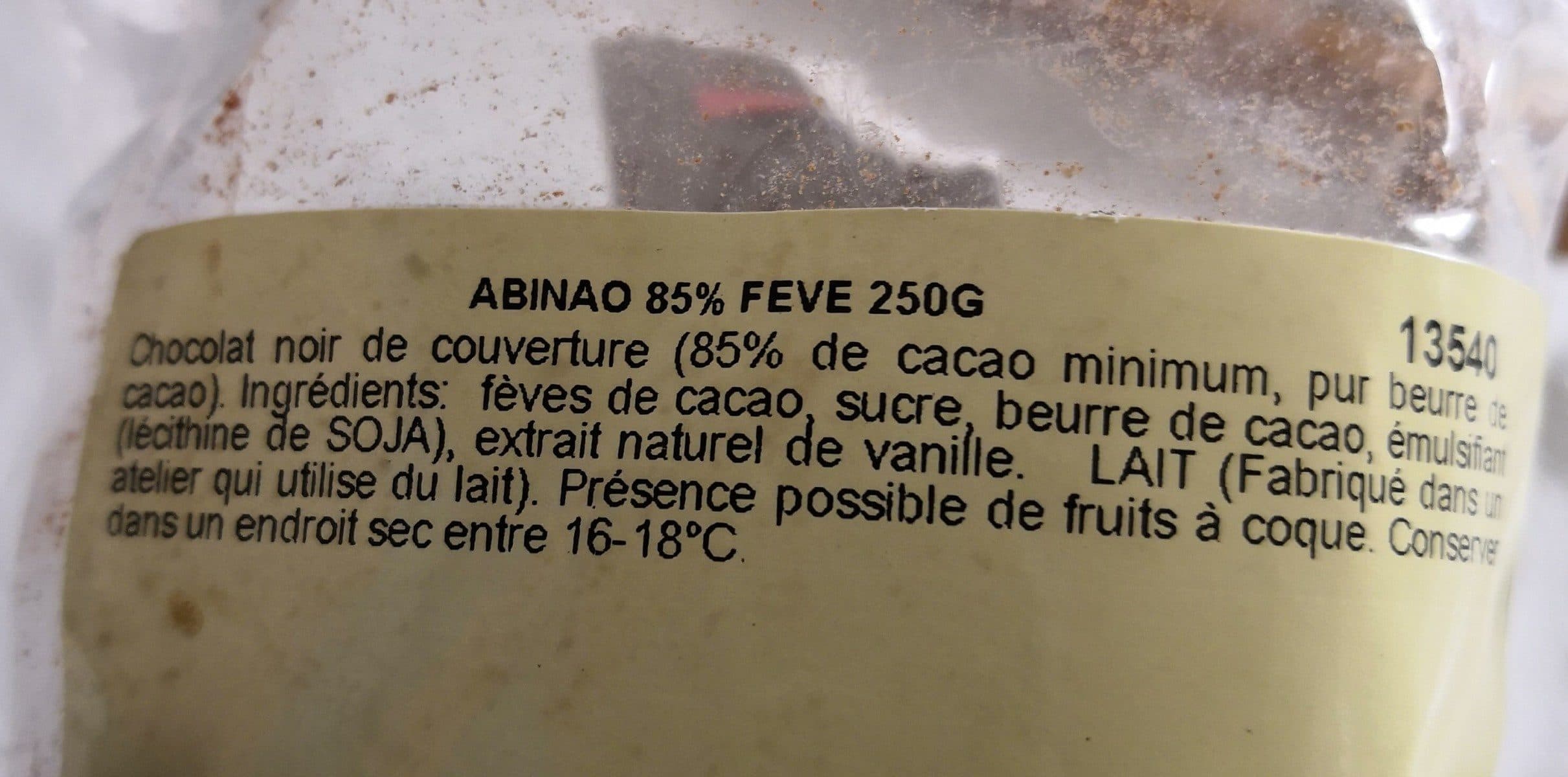 Valrhona Abinao packshot