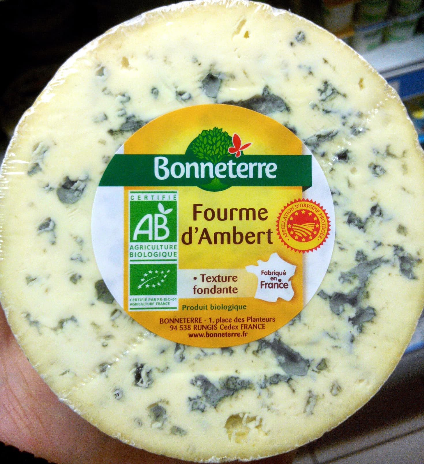 Bonneterre Fourme d'Ambert packshot