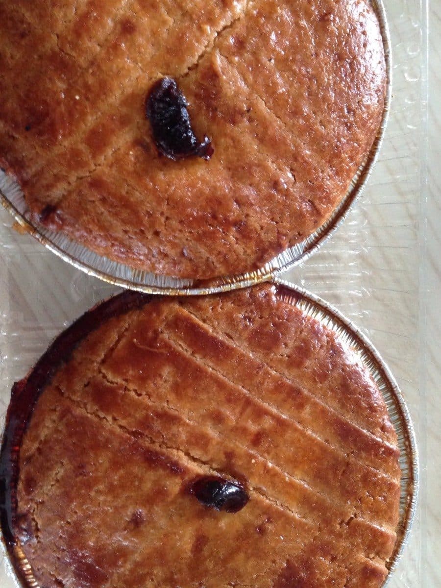 Open Food Facts Mini gâteau basque cerise noire packshot