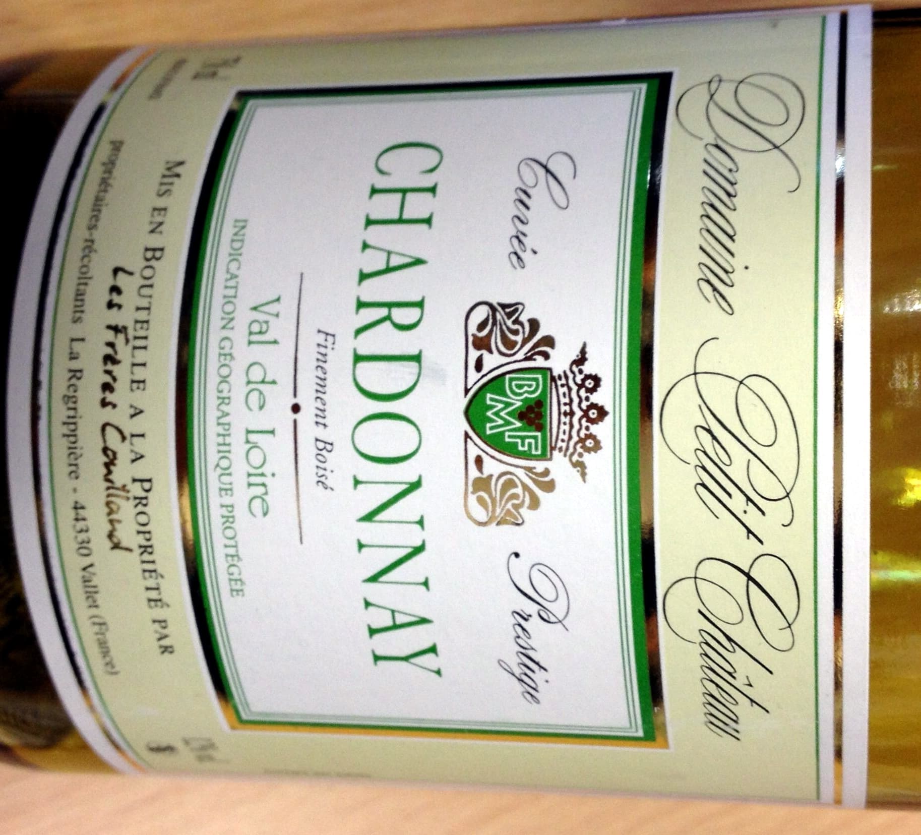 Domaine Petit Château IGP Val de Loire, Chardonnay, cuvée prestige 2011 packshot