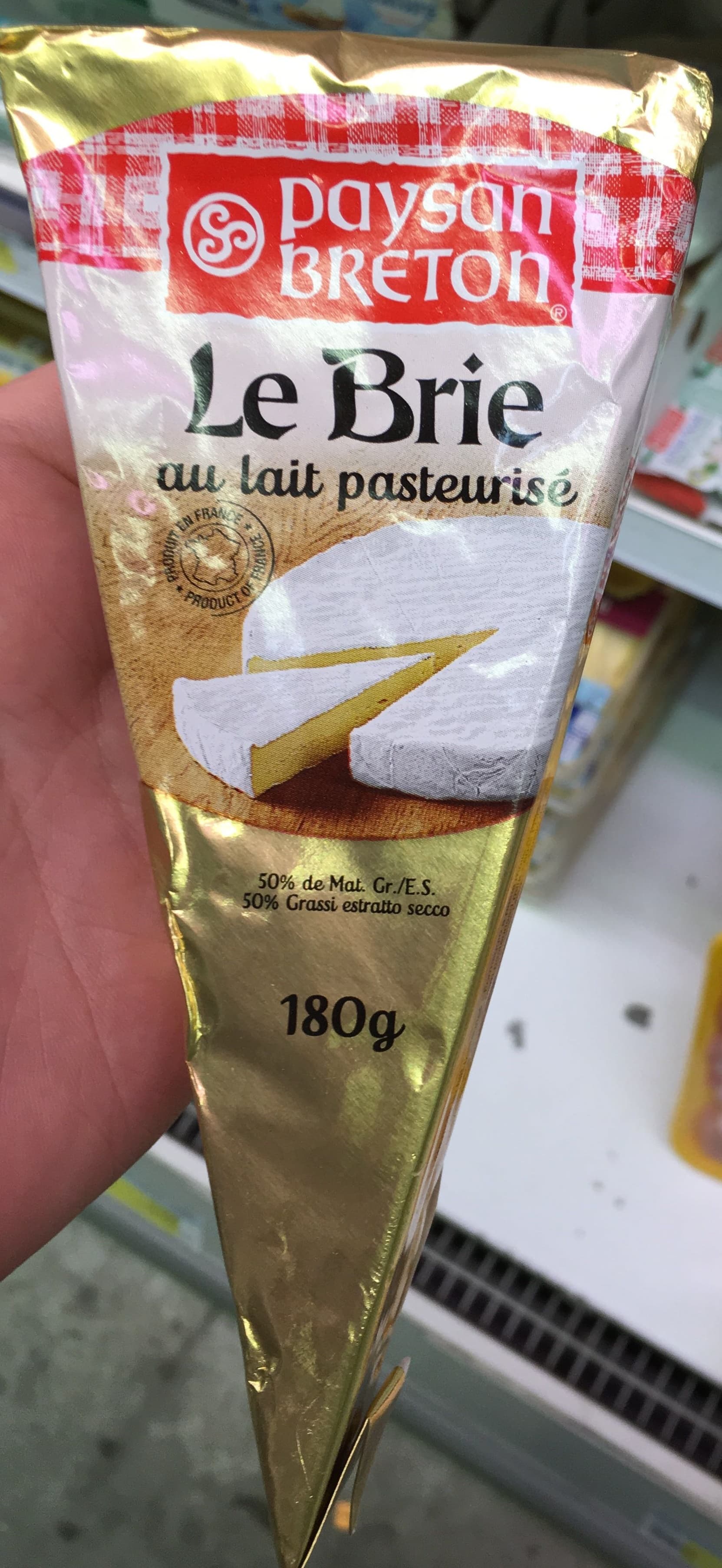 Paysan Breton Le Brie au lait pasteurisé packshot