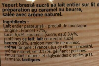 Ferme Collet Yaourt sur lit de caramel et pointe de sel packshot