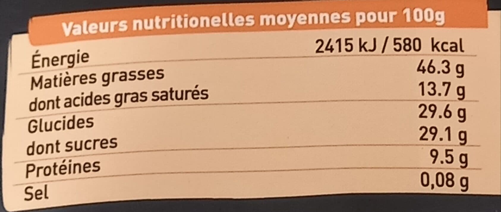 Artisans du Monde Douceur au chocolat Noix d'Amazonie packshot