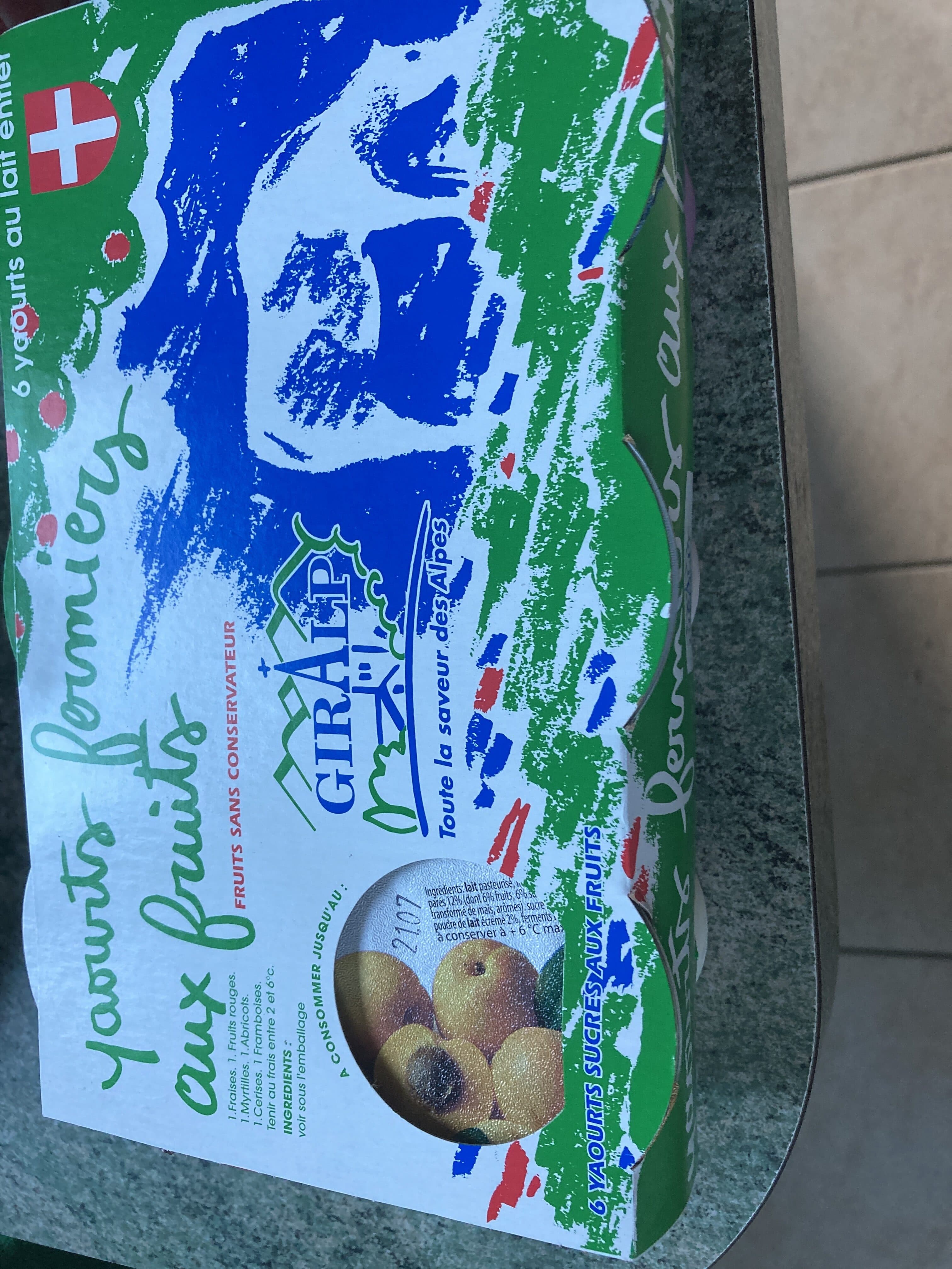 Giralp Yaourts fermiers aux fruits packshot