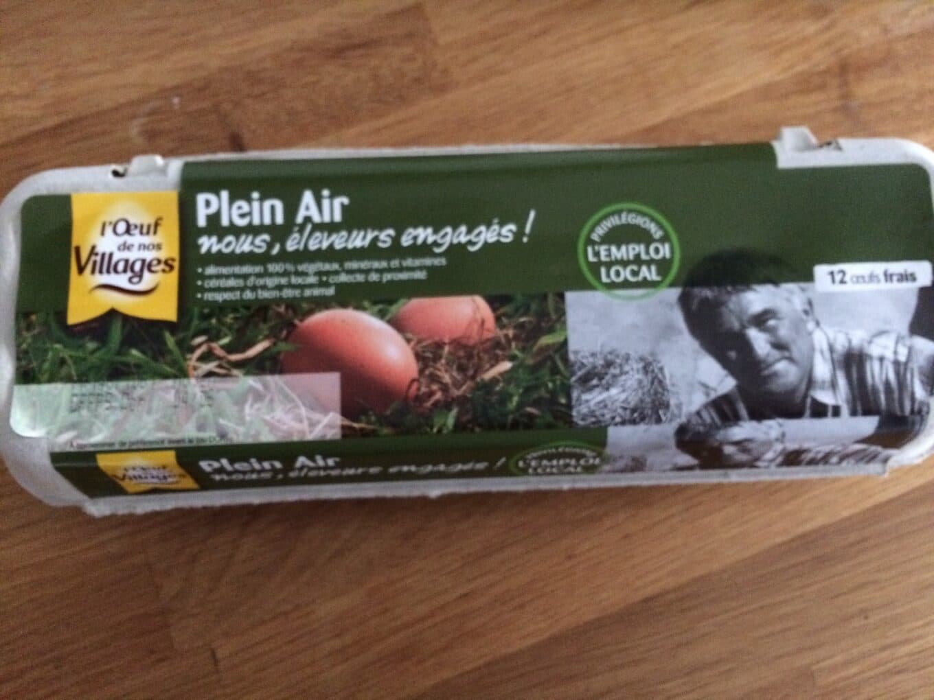 L'oeuf de nos villages OEUF VILLAGE ENGAGE P.AIR X12 packshot