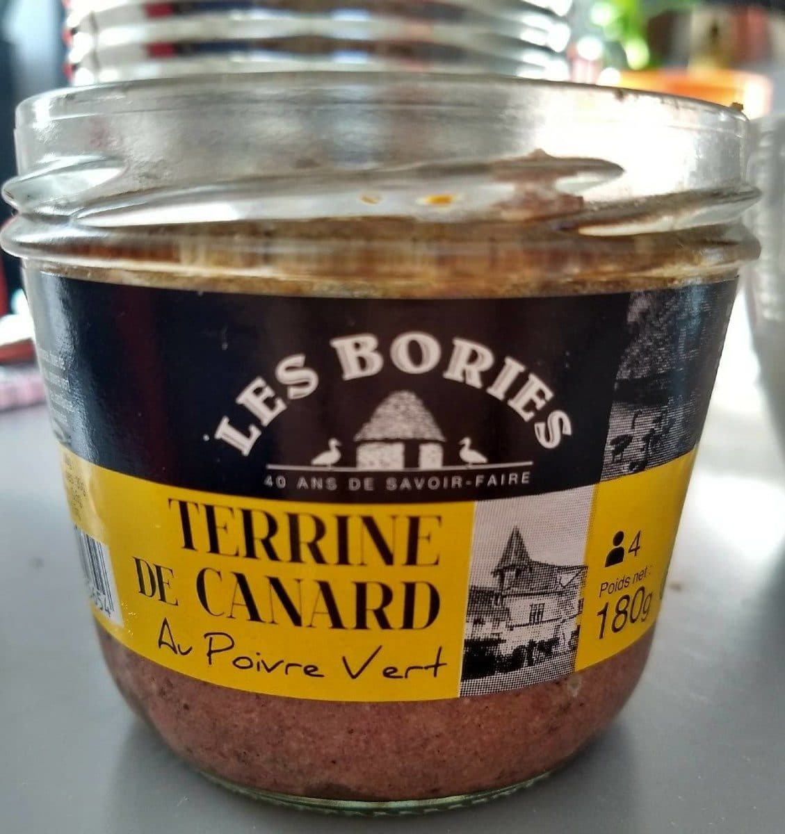 Les Bories Terrine de canard au poivre vert packshot