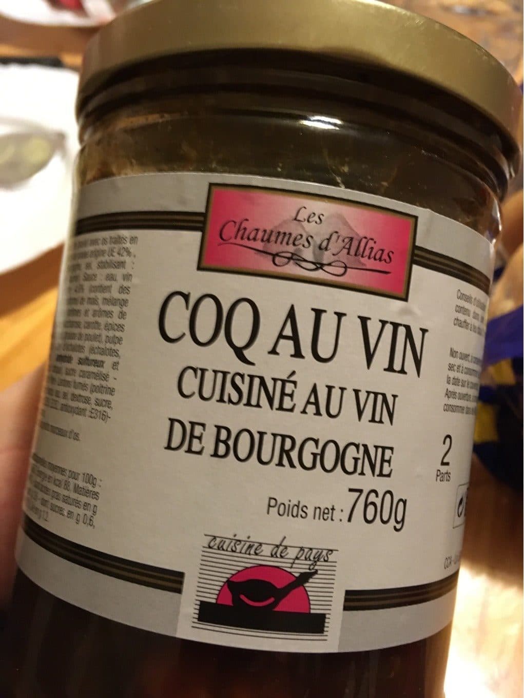 Les Chaumes D'Allias Coq au Vin cuisiné au vin de bourgogne packshot