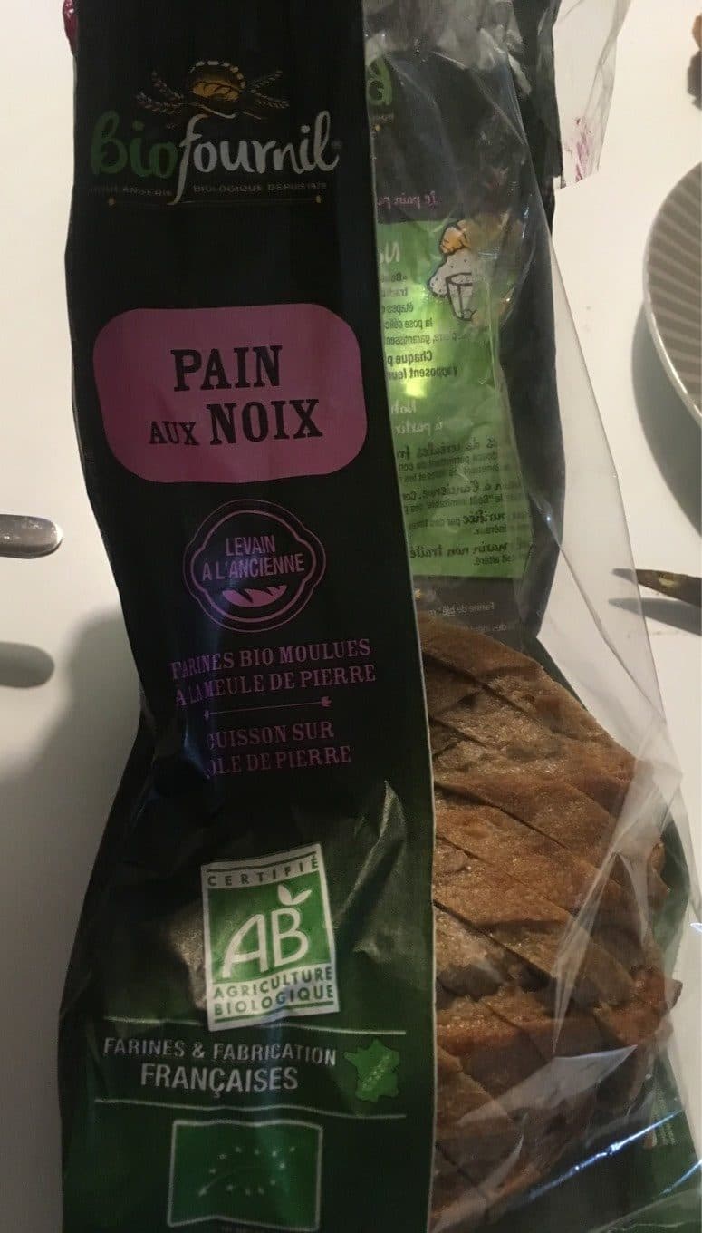 Biofournil Pavé aux noix packshot