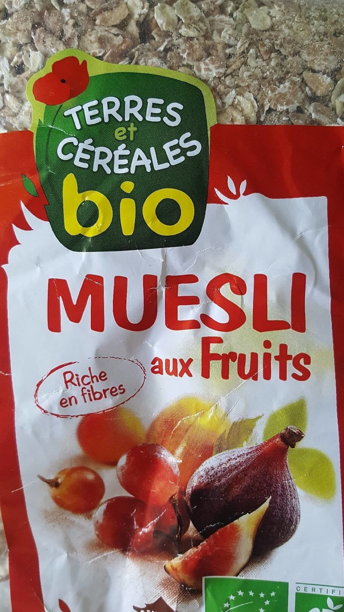 Terres et Céréales Muesli aux fruits packshot