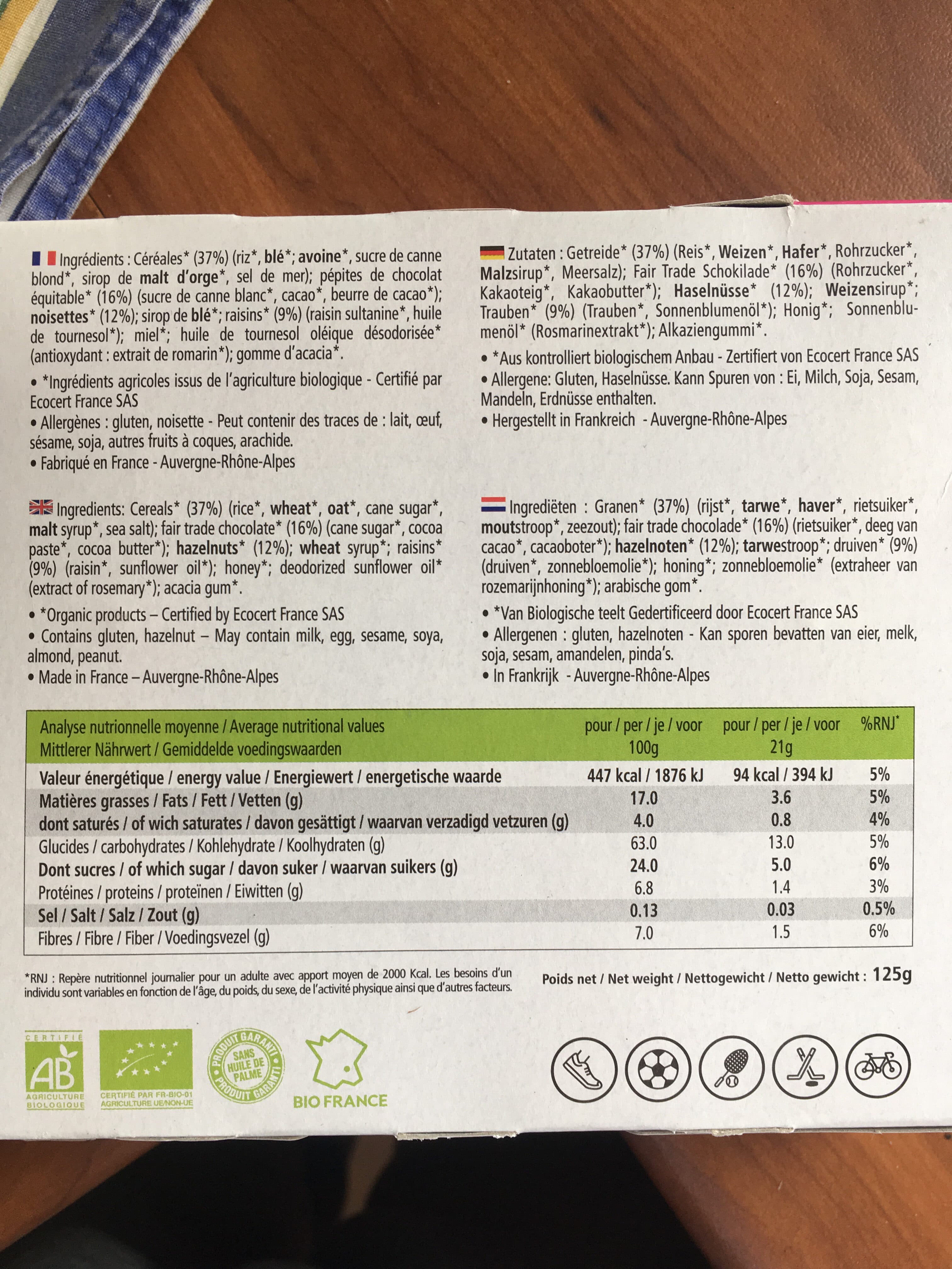 bio soleil Barres de Céréales Chocolat, Noisettes et Raisins packshot