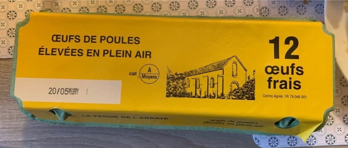 La ferme de l’abbaye Oeuf de poules élevées en plein air packshot
