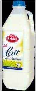 Lactalis consommation hors foyer l c h f Lait Pasteurisé 1 / 2 écrémé - Bridel - Bouteille 2L packshot