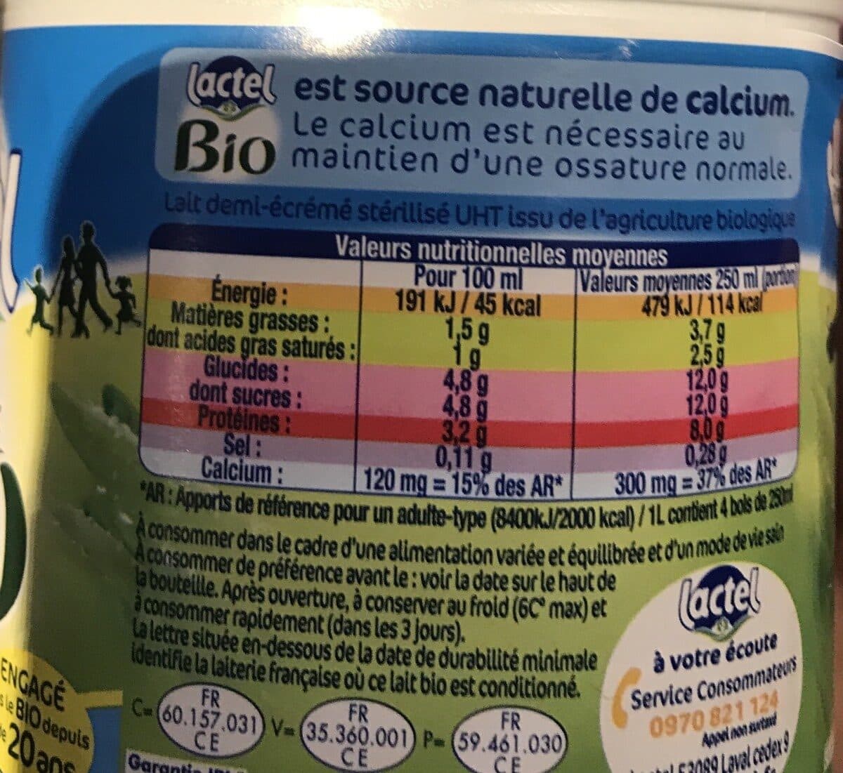 Vilactee Lait demi écrémé packshot