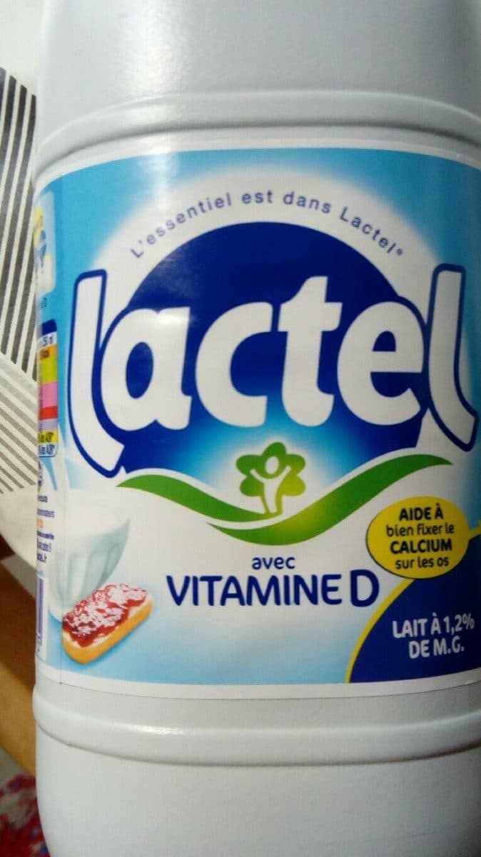 Lactel Lait packshot