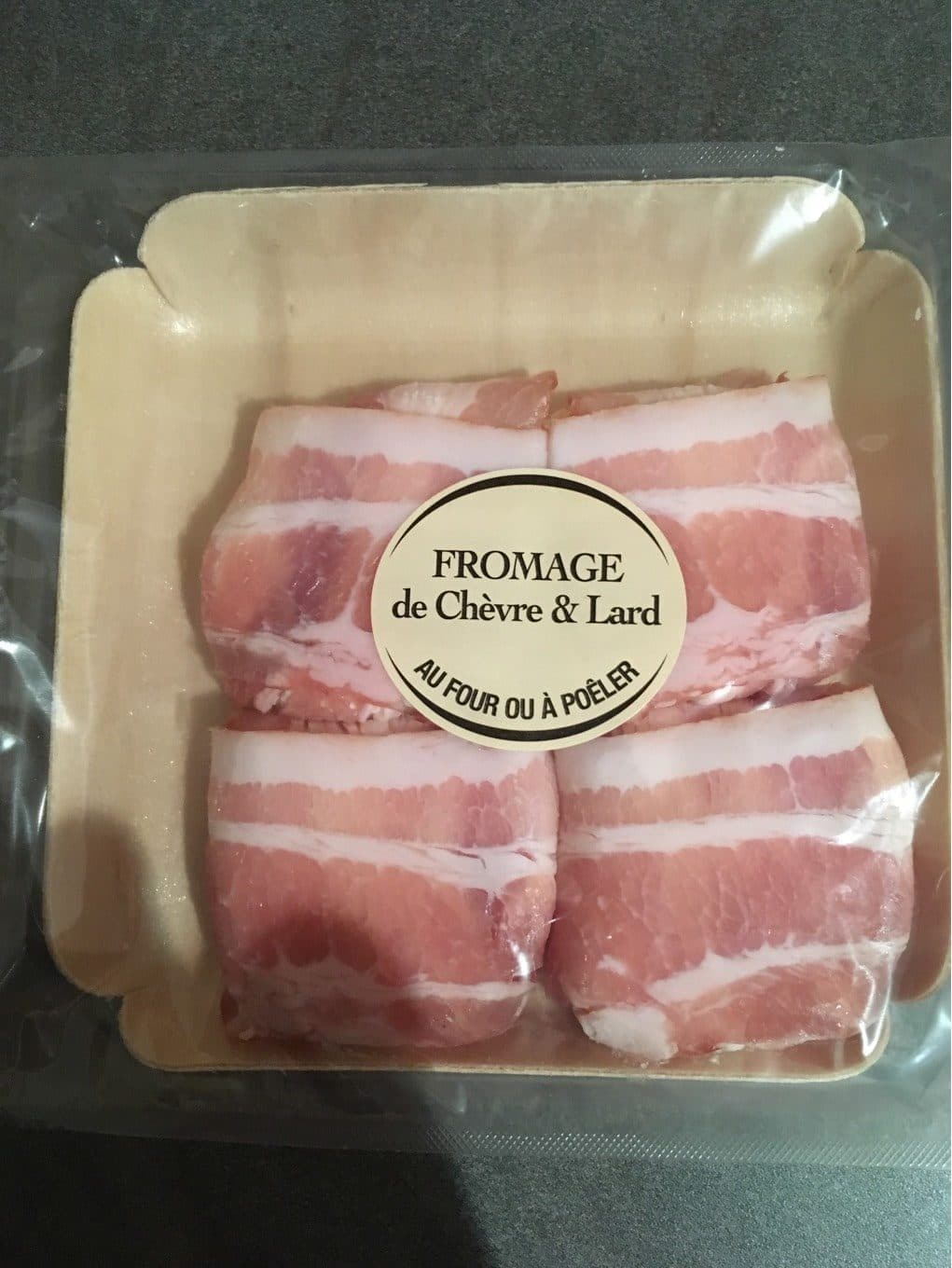 Fromagerie De Vailles Fromage chevre et lard packshot