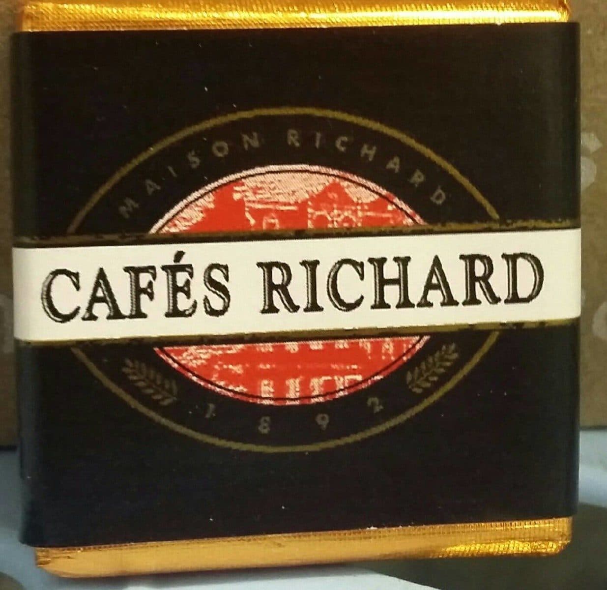 Open Food Facts Carré chocolat noir 70% packshot