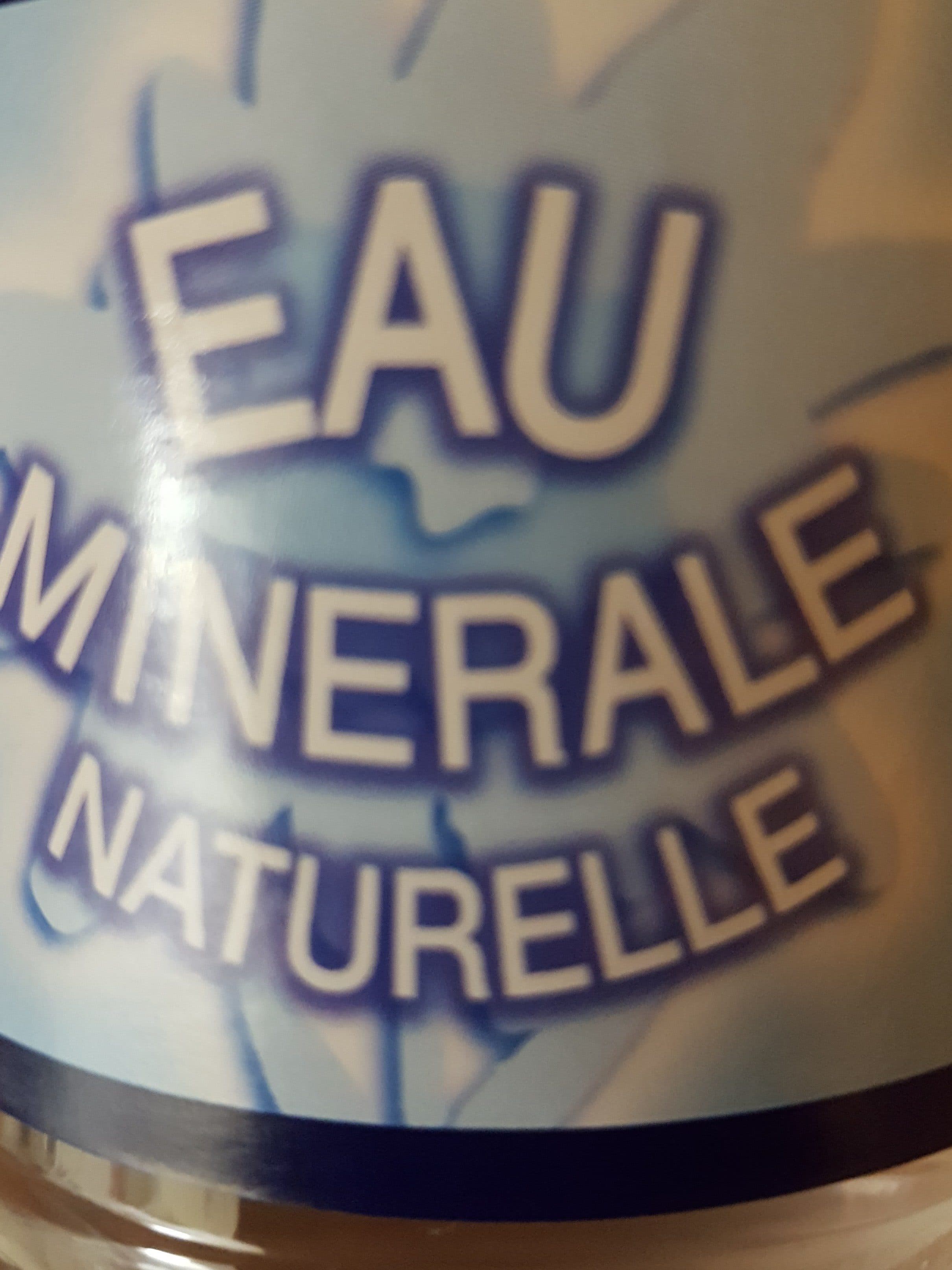 MONTCALM Eau Minérale naturelle packshot