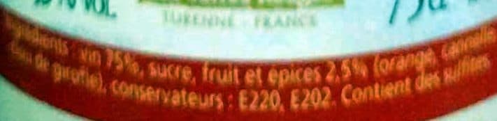 Distillerie des Terres Rouges Boisson aromatisée au vin et aux épices de Noël packshot