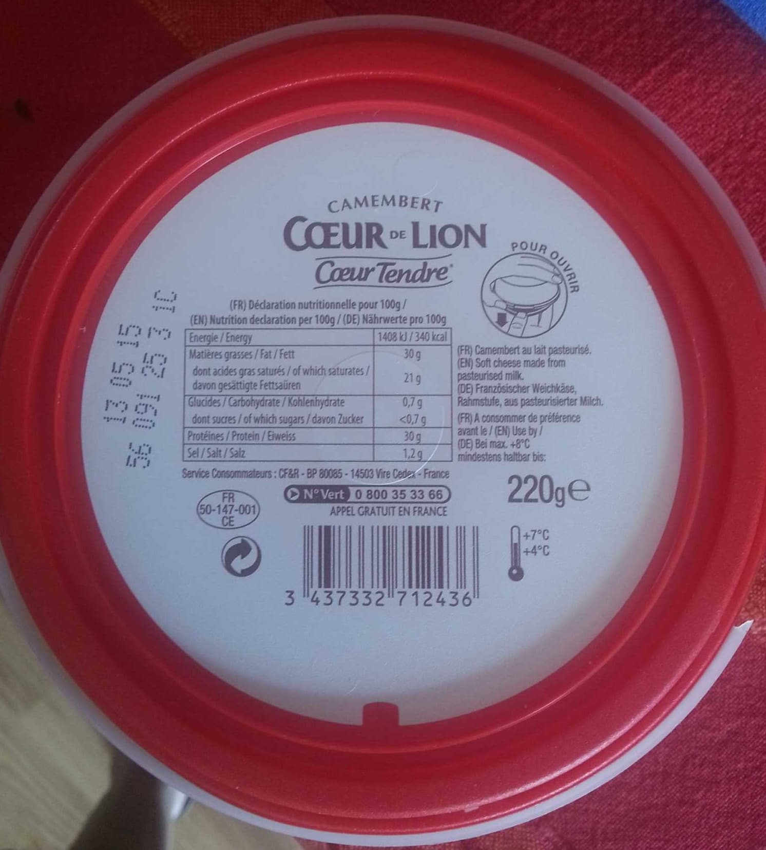 CF&R Camembert packshot