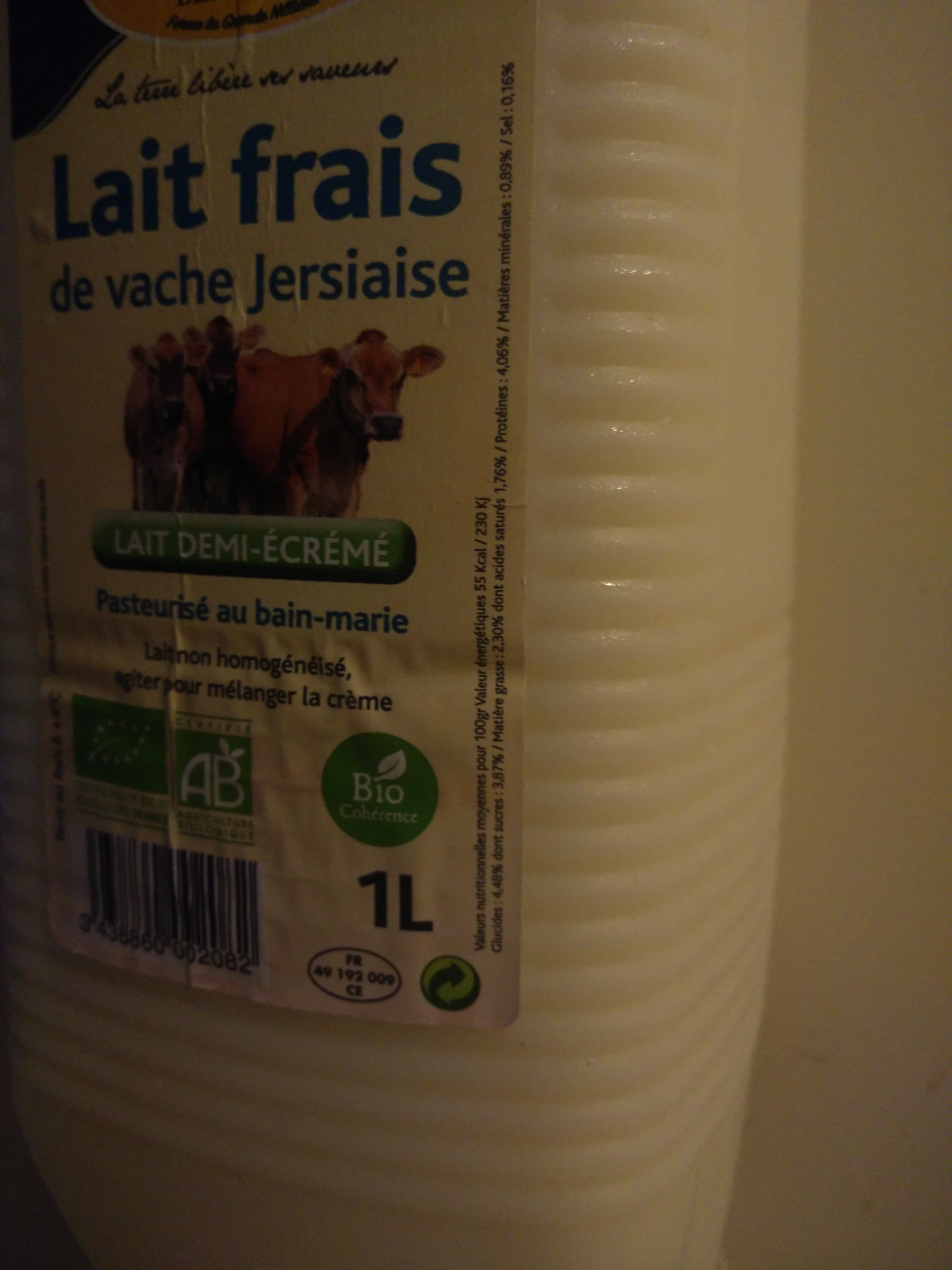 Bernard gaborit Lait frais de vache jersiaise pasteurisée au bain-marie packshot