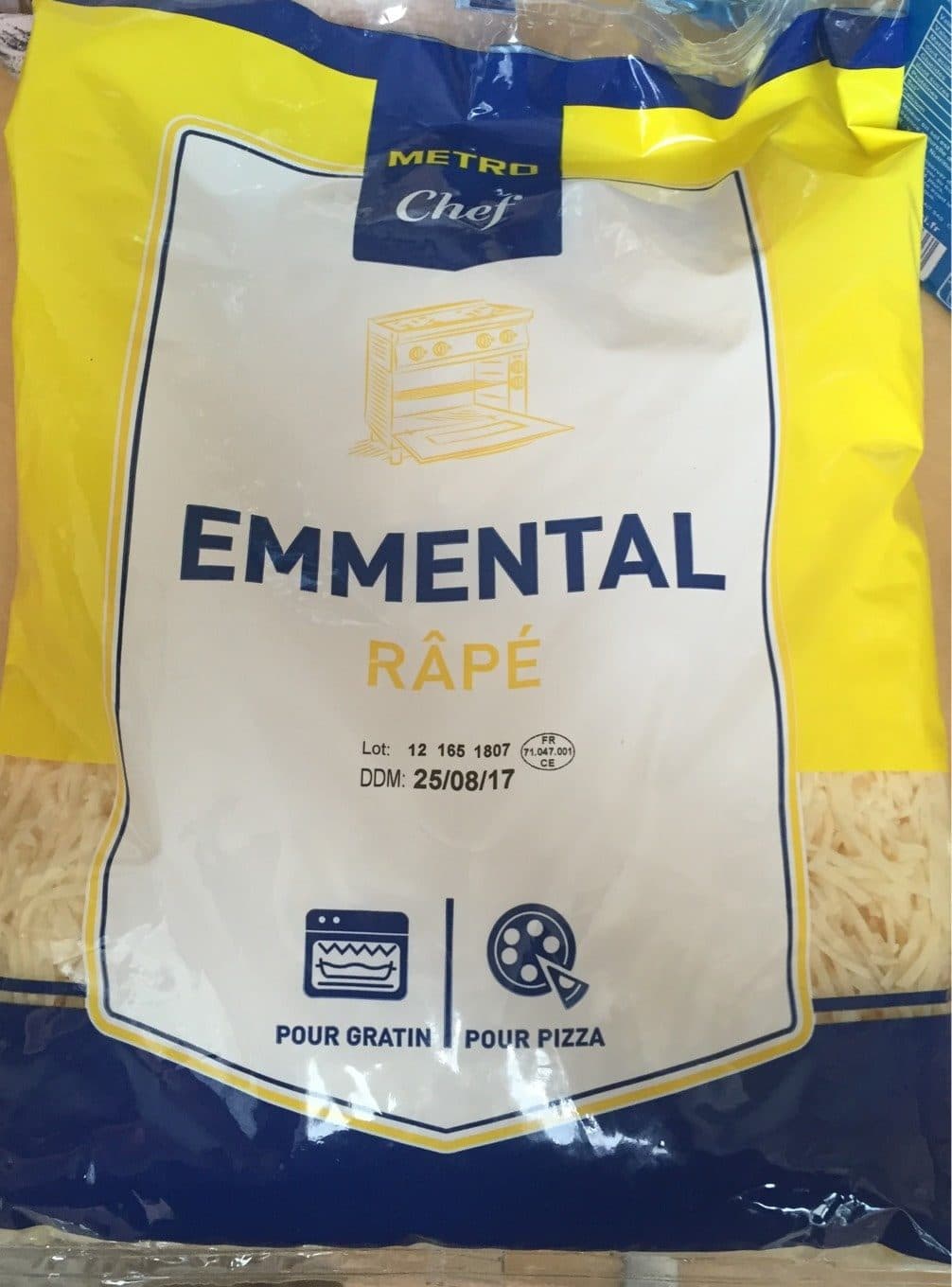 Metro Emmental rapé packshot