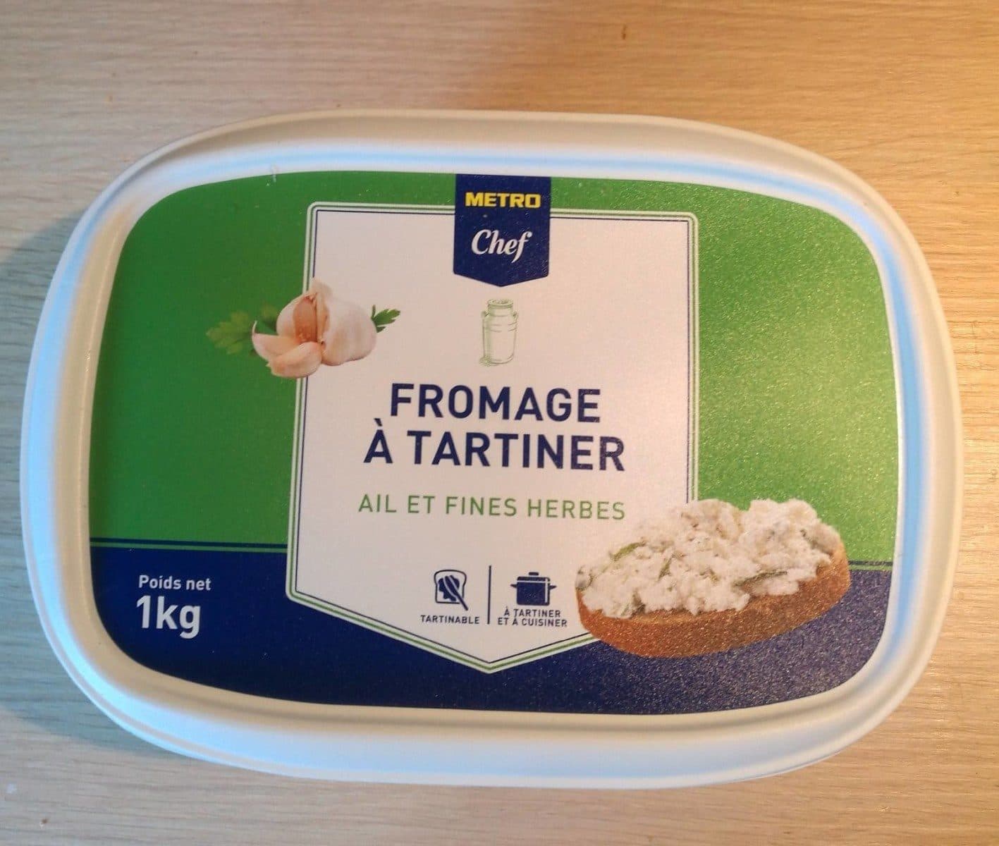 Metro Fromage à tartiner à l'ail et aux fines herbes packshot