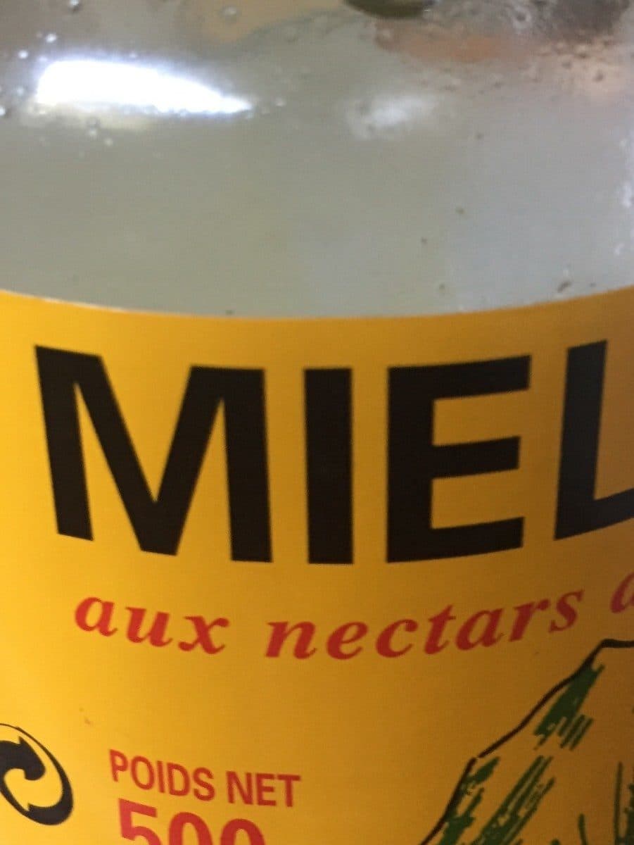 MIEL D AQUITAINE MIel des landes et des pyrenées packshot