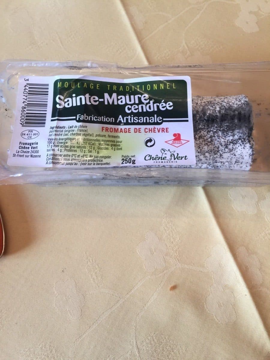 Open Food Facts Fromage de chèvre Sainte-Maure cendrée packshot