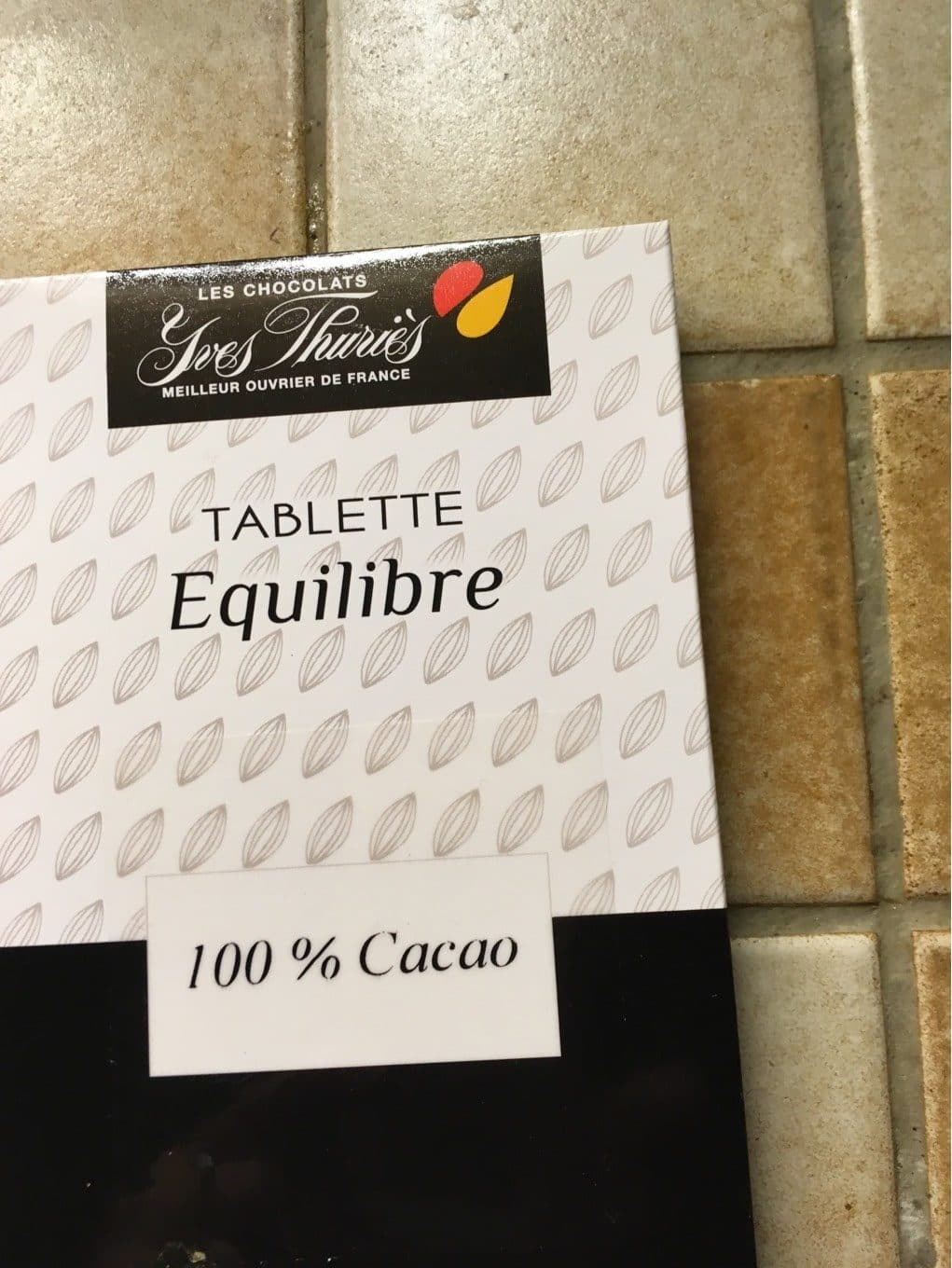 Les Chocolats Yves thuries 100% cacao packshot