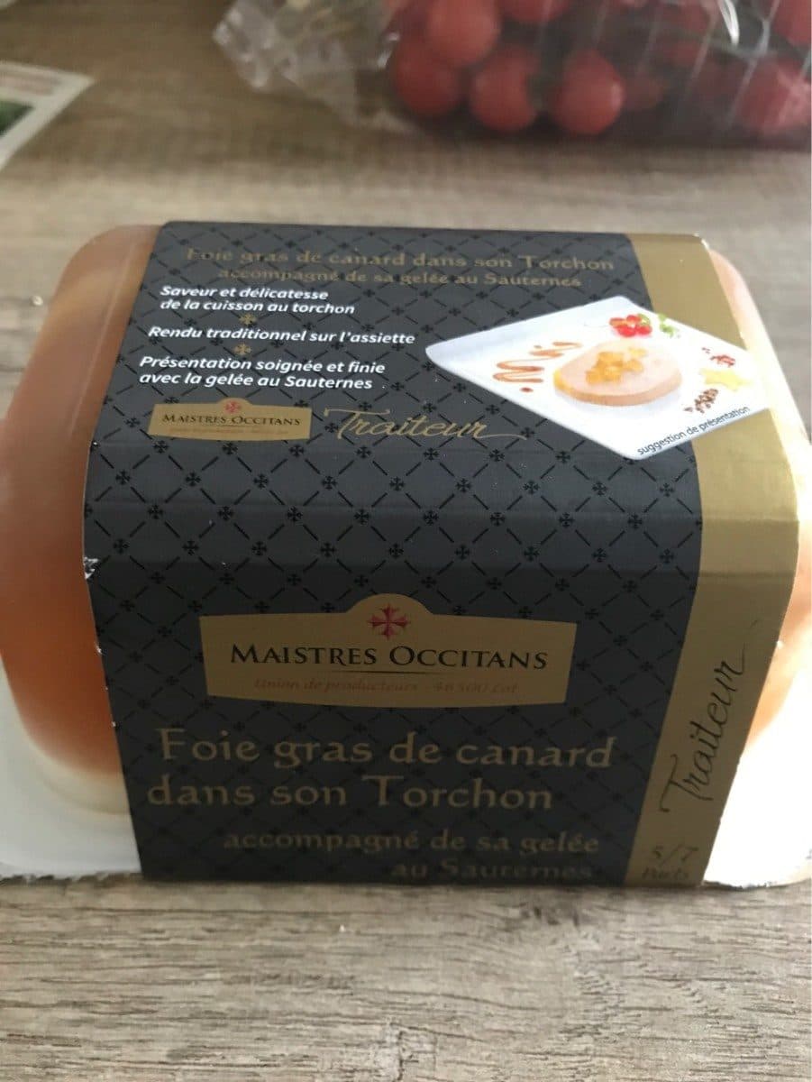 Maistres Occitans Foie gras de canard dans son torchon packshot
