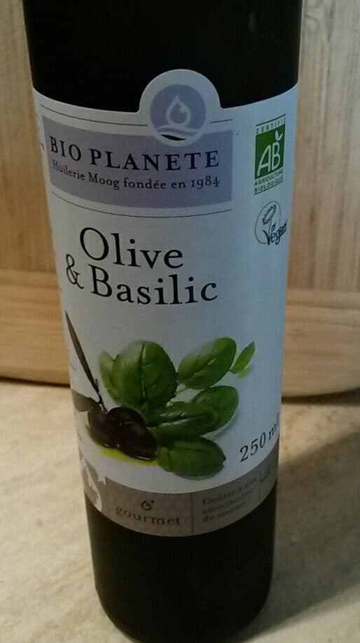 Bio planete Huile Olive Et Basilic packshot