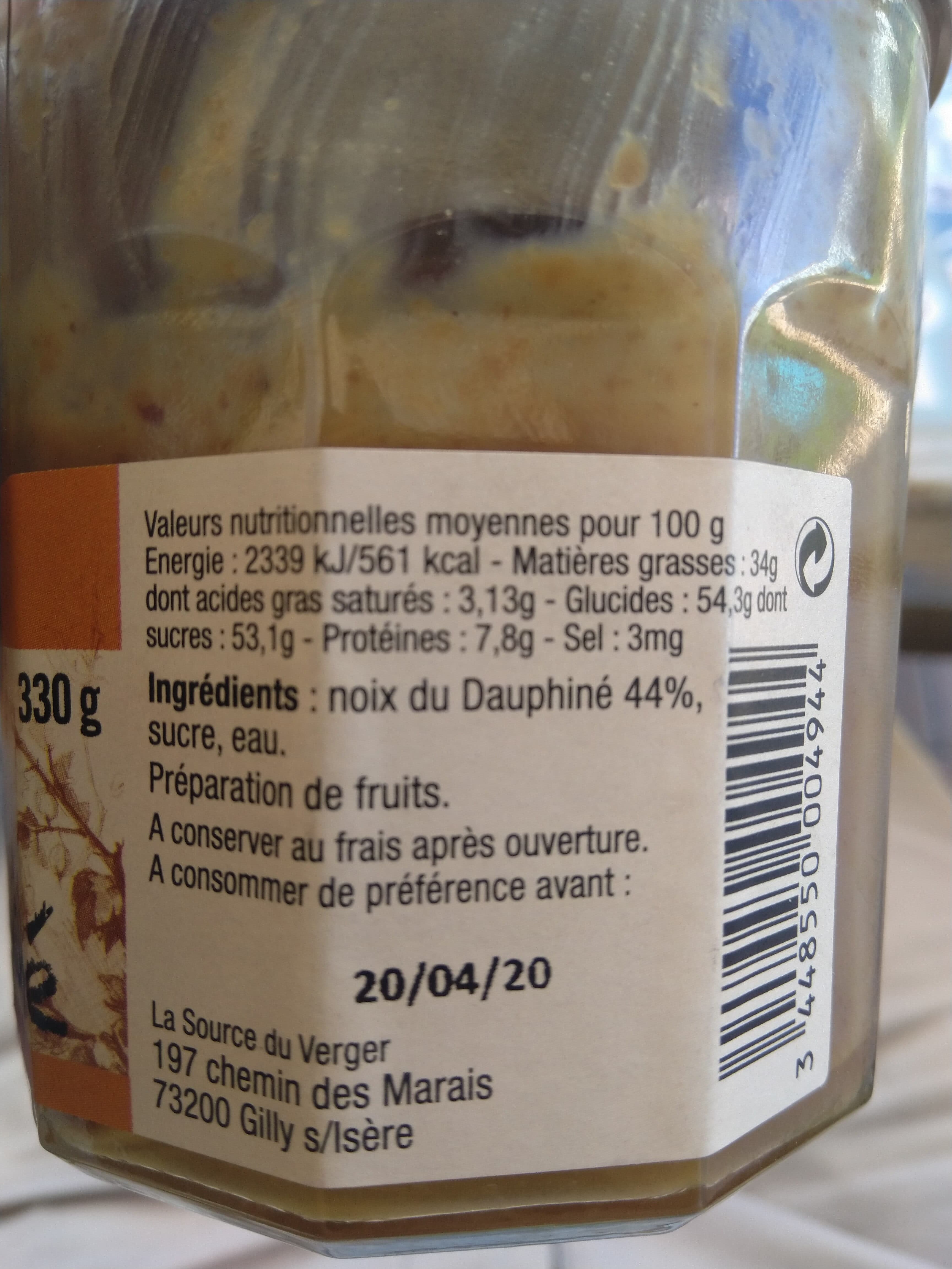 Tante Léa Douceur de Noix du dauphiné packshot