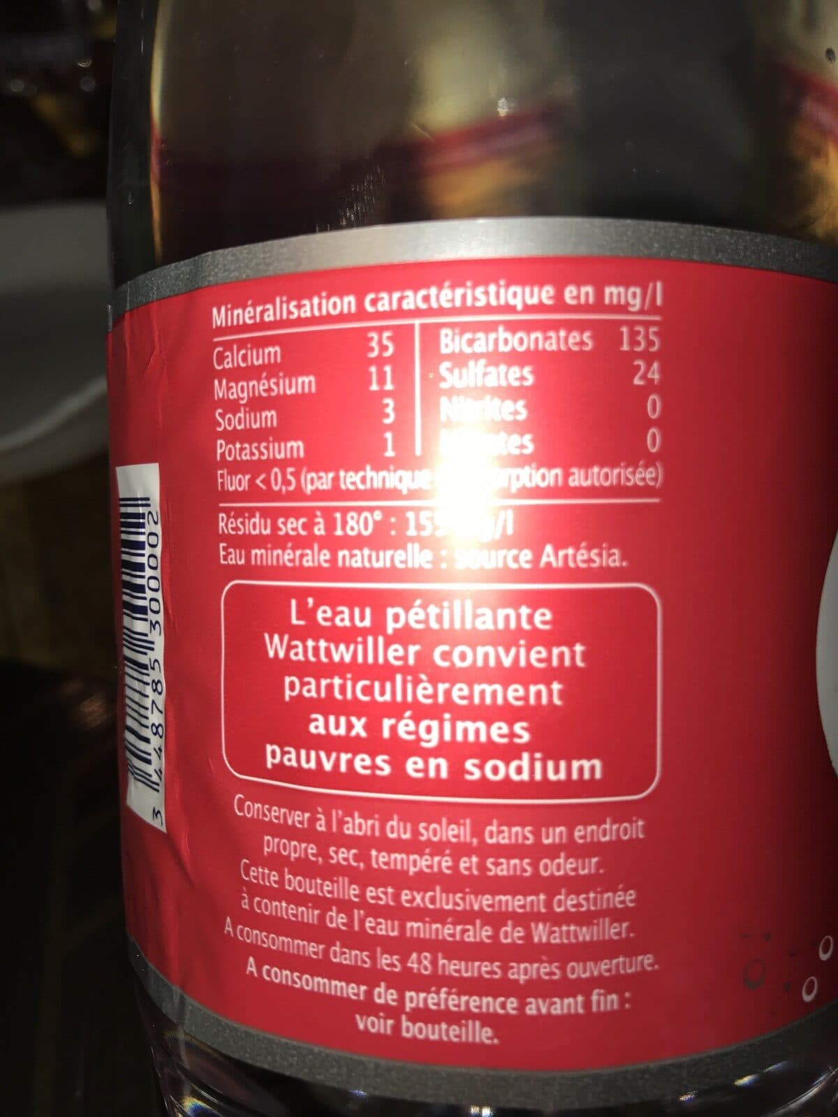 Wattwiller Eau minérale fortement pétillante packshot