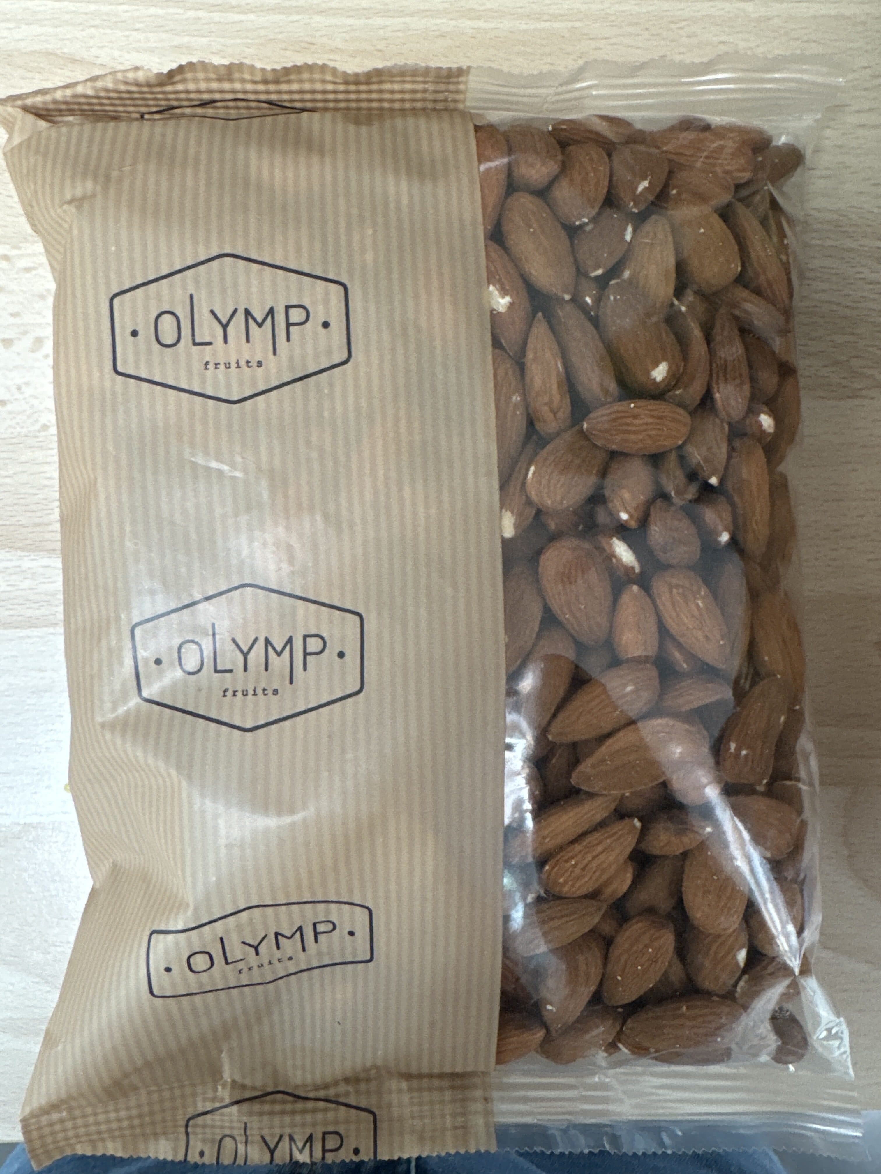 Olymp fruits Amandes decortiquees packshot