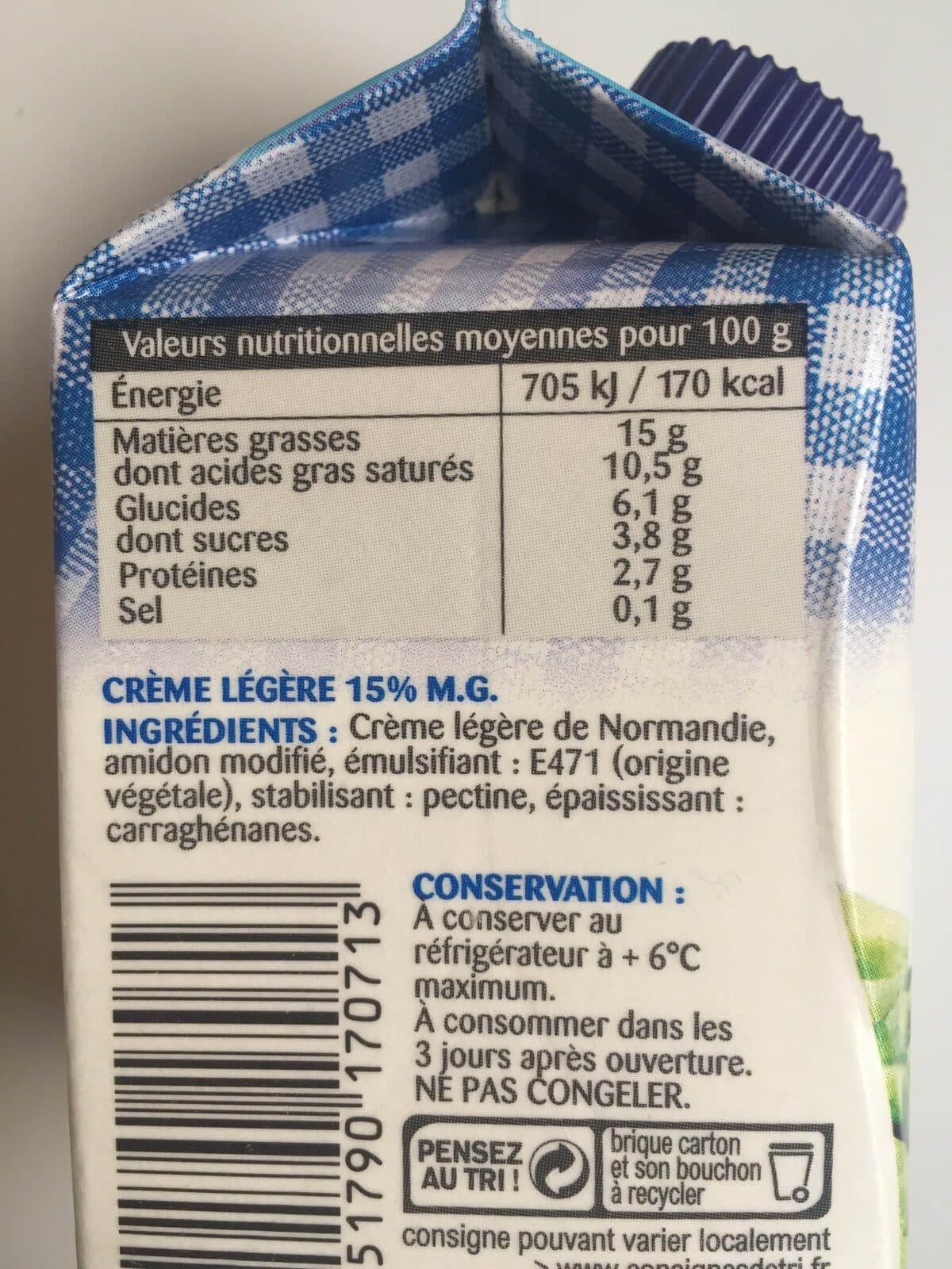 Elle & Vire Crème de Normandie demi épaisse packshot