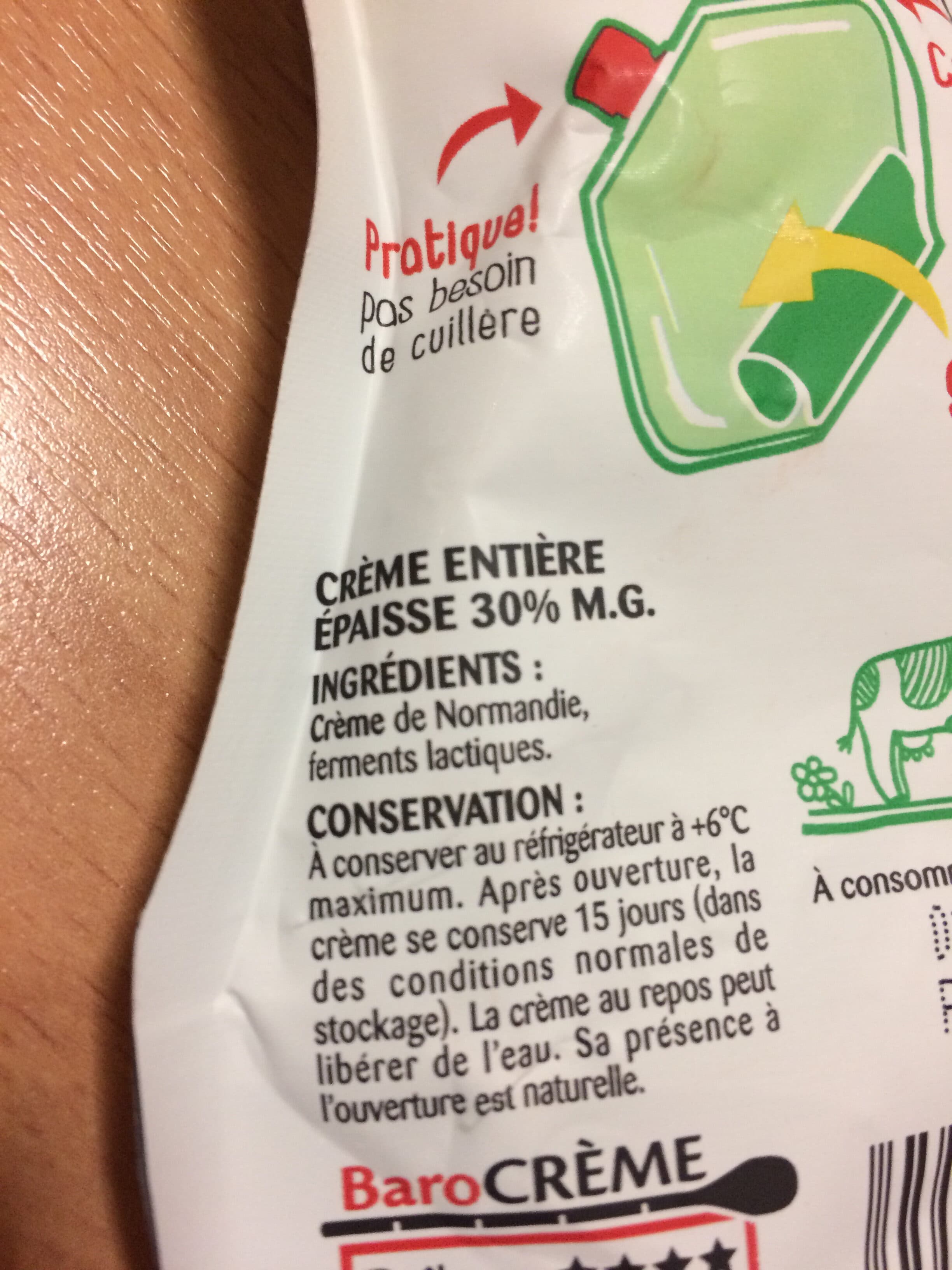 Elle & vire Elle & vire creme fraiche epaisse entiere 30%mg poche 324g packshot