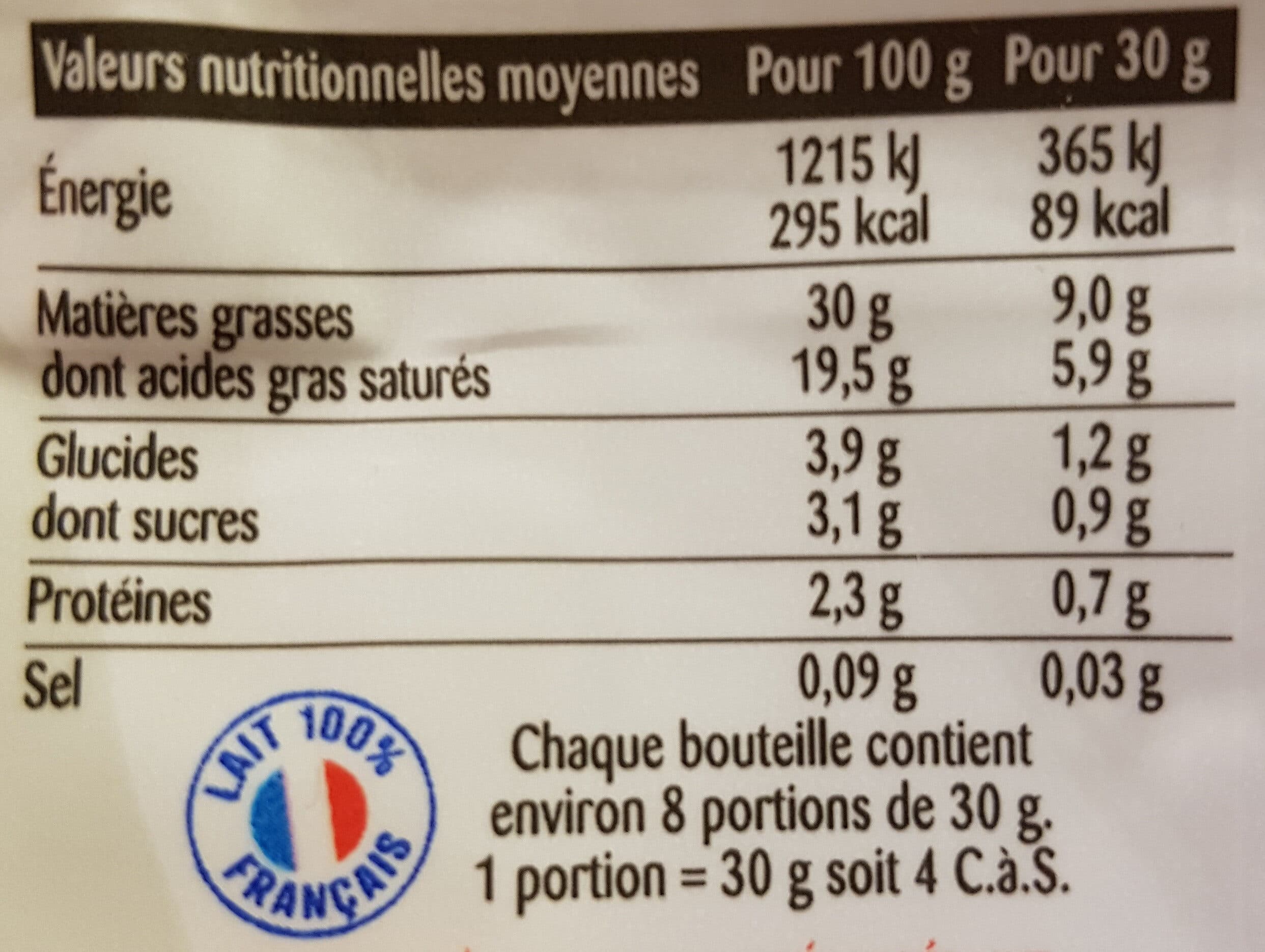 Elle & Vire La Crème Entière Semi-Epaisse Bouteille 30% MG packshot
