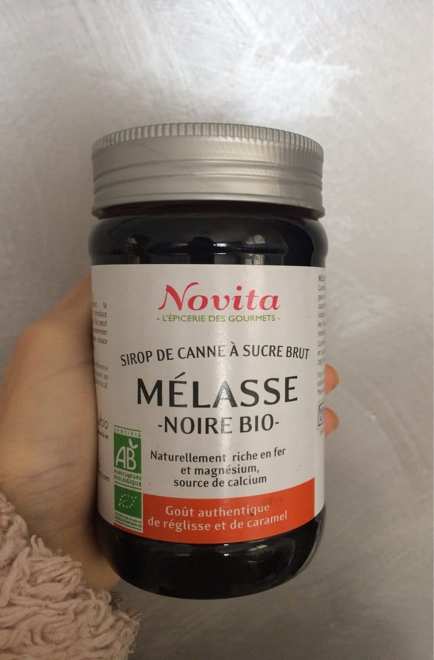 Novita Melasse noire bio packshot