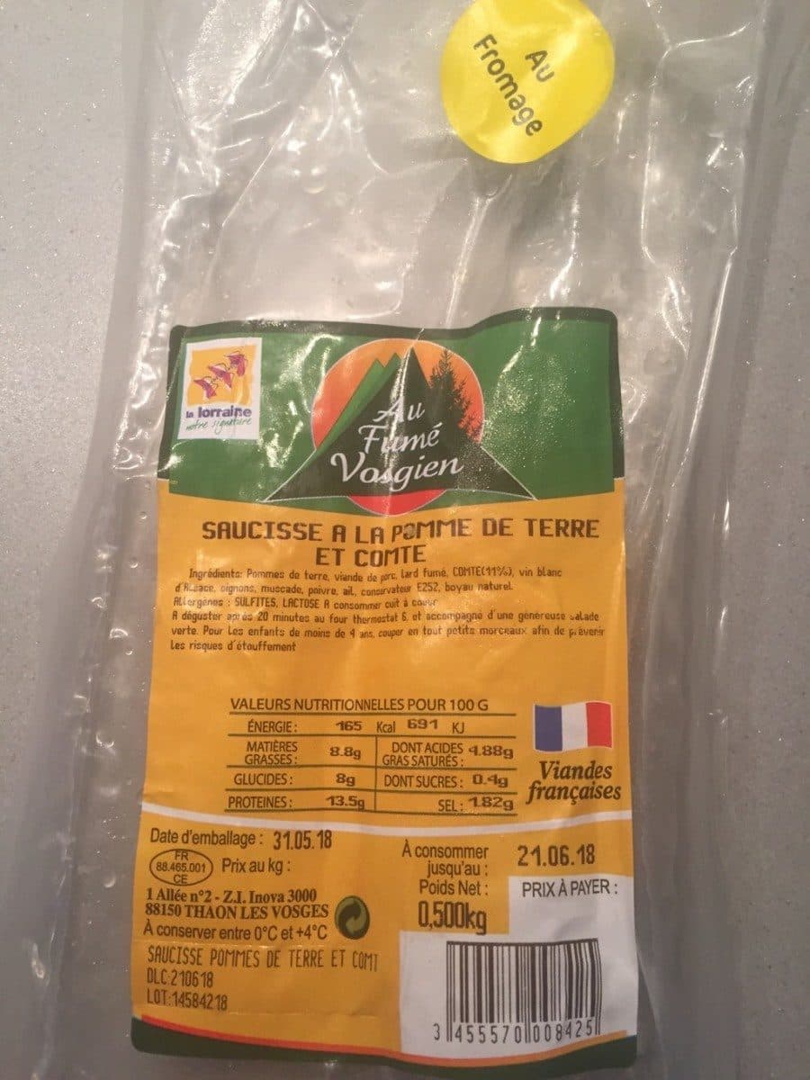 Au Fumé Vosgien Saucisse a la pomme de terre et cmte packshot